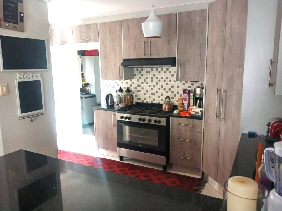 3 Bedroom Property for Sale in C Place Eastern Cape